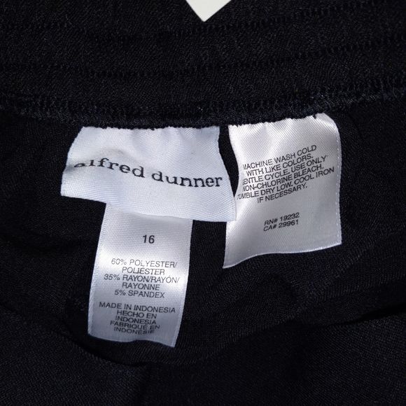 Alfred Dunner Worth Avenue Black Pants Size 16 Pull On Stretch Inseam 27 NEW - Picture 9 of 12